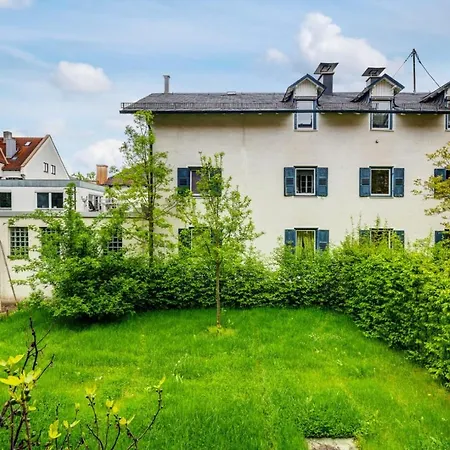 Wunderschone Gartenwohnung - 2 Min Zum Starnberger See *
