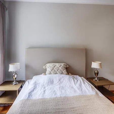 Apartmán Wunderschone Gartenwohnung - 2 Min Zum Starnberger See Starnberg