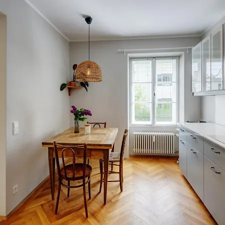 Wunderschone Gartenwohnung - 2 Min Zum Starnberger See Starnberg